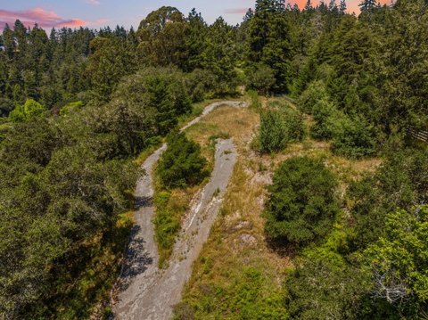 Vacant Land Parcel with Ocean Views