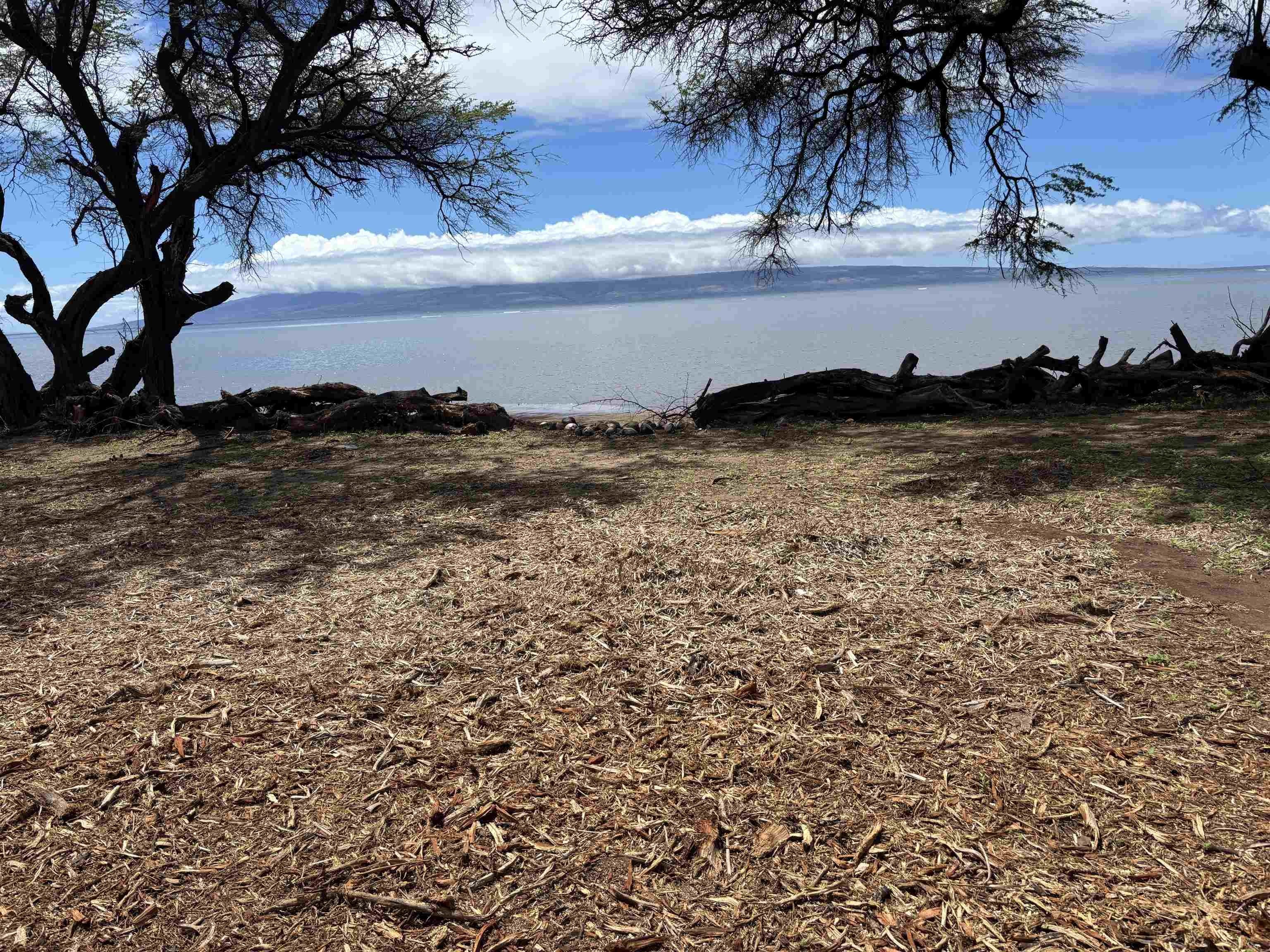 Oceanfront Lot in Kaunakakai, HI