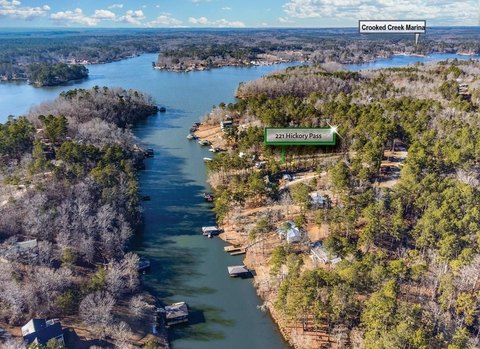 Deep-Water Lakefront Land Parcel