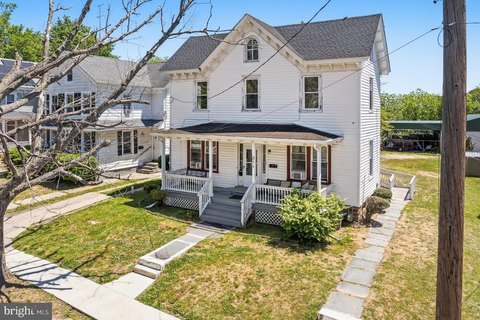 Bridgeton Duplex: Value-Add Opportunity