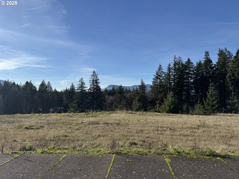 Residential Land in Cascade Locks