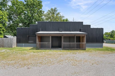 Richmond Commercial Opportunity For Sale