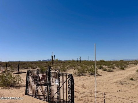 Land in Wittmann, Arizona