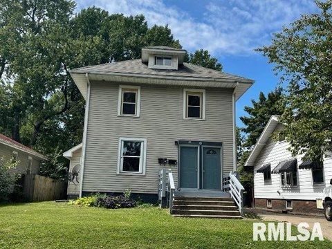 Triplex Investment Opportunity in Springfield