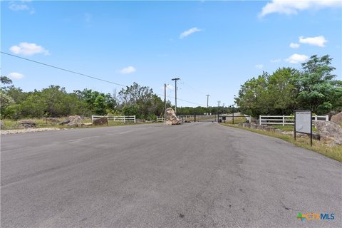 Land, Fischer, TX