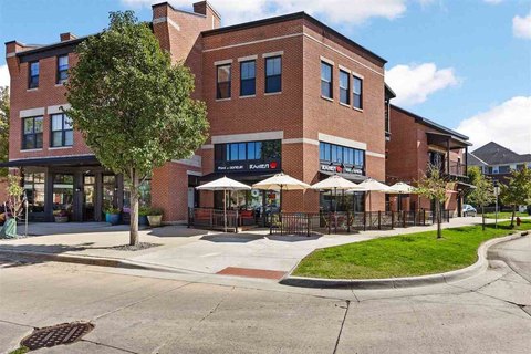 Mixed-Use Property with Restaurant Space