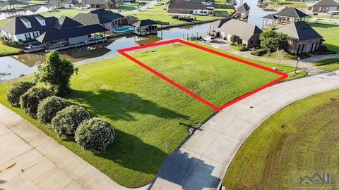 Waterfront Lot on Intracoastal Canal