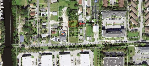 Land in Growing Dania Beach