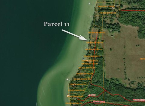 Land, Cheboygan, MI