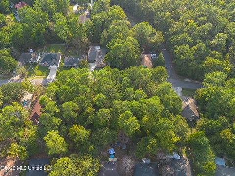 Land, Diamondhead, MS