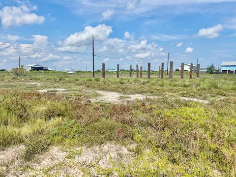 Residential Land in Rockport, TX