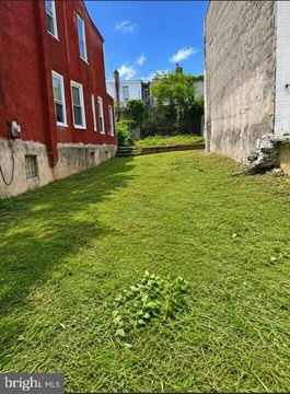 Land, PHILADELPHIA, PA