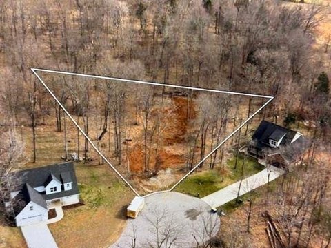 Land For Sale in Alvaton