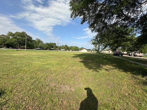Residential Corner Lot in Jefferson