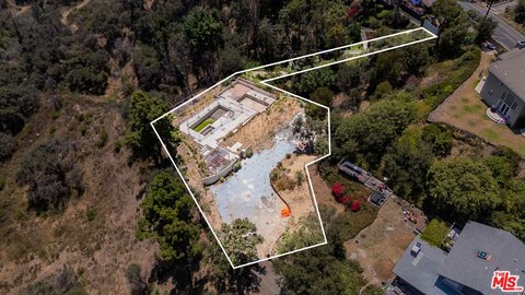 Land, Pacific Palisades, CA