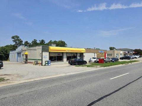 Downers Grove Commercial Property