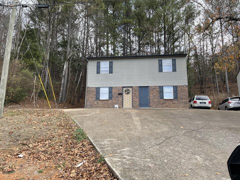 Duplex in Cleveland, Tennessee