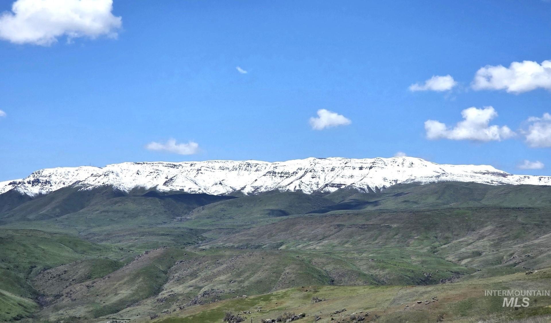 Sweet, ID Land with Views