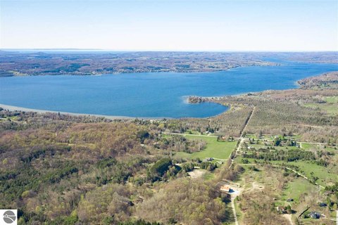 Waterfront Land with Shared Frontage
