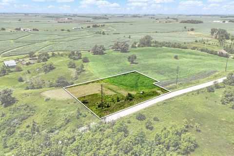 Land in Maxwell, Iowa