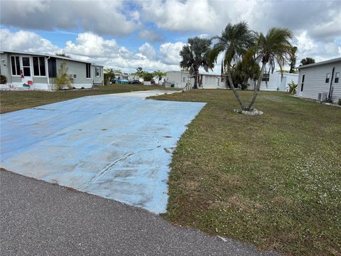 Land in Waterfront Community