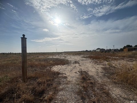 Land, Artesia, NM