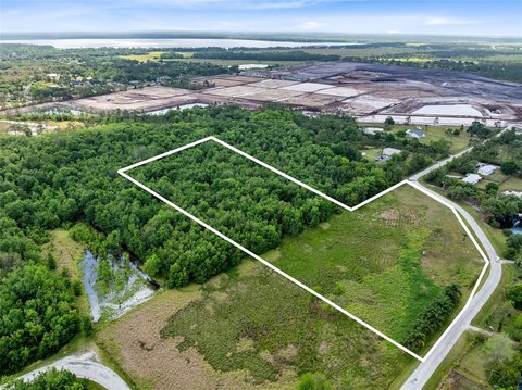 Multi-Parcel Agricultural Land