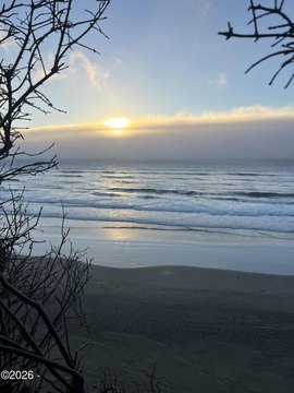 Land, Yachats, OR