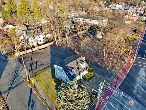 Land in Roseland Boro
