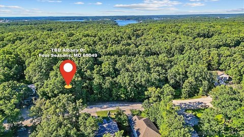 Lake Ozark Land in Four Seasons