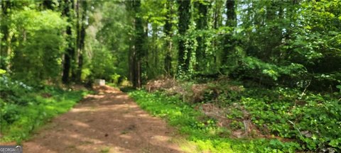 Residential Land in Kennesaw, GA