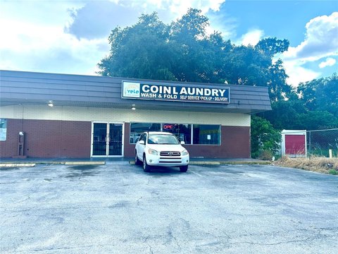 Turnkey Around-the-Clock Laundromat Storefront