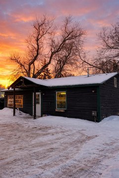 Thriving Deli in Atlanta, MI