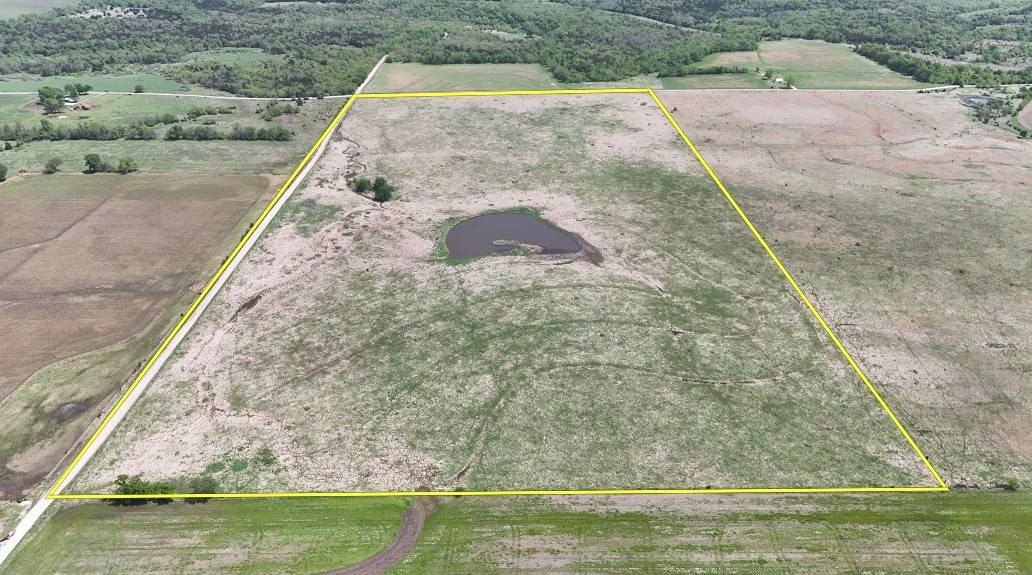 Prime Land Parcel Near Blue Mound