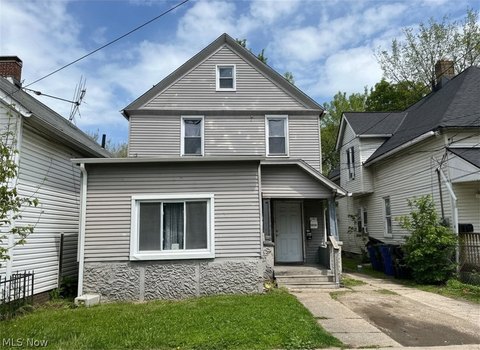 Income Property with Triplex and House