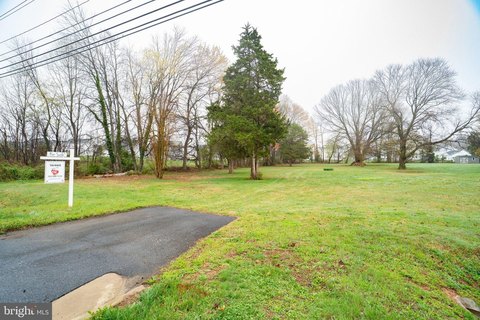 Leesburg Vacant Lot Opportunity