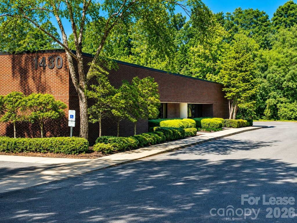 4700 Lebanon Rd, Mint Hill, NC 28227