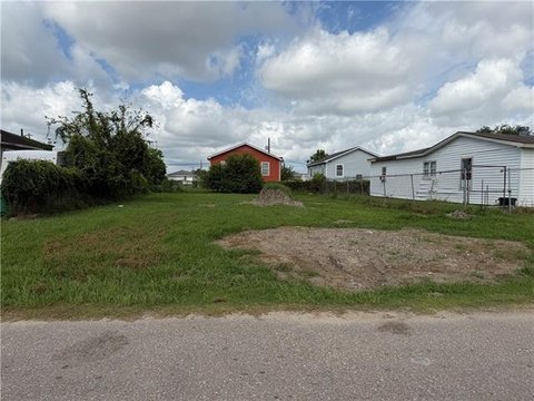 LAND - Harvey, LA