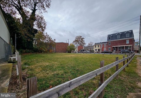 LAND - WILMINGTON, DE