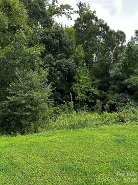 LAND - Charlotte, NC