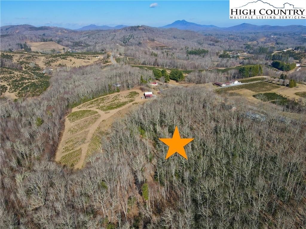 Land with Mountain Views, Creek