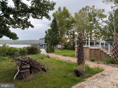 Land, STAFFORD, VA