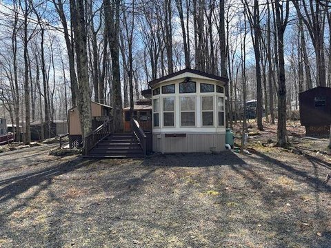 Vacant Land in Amenity-Rich Community