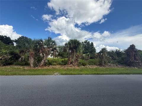 Land, ENGLEWOOD, FL