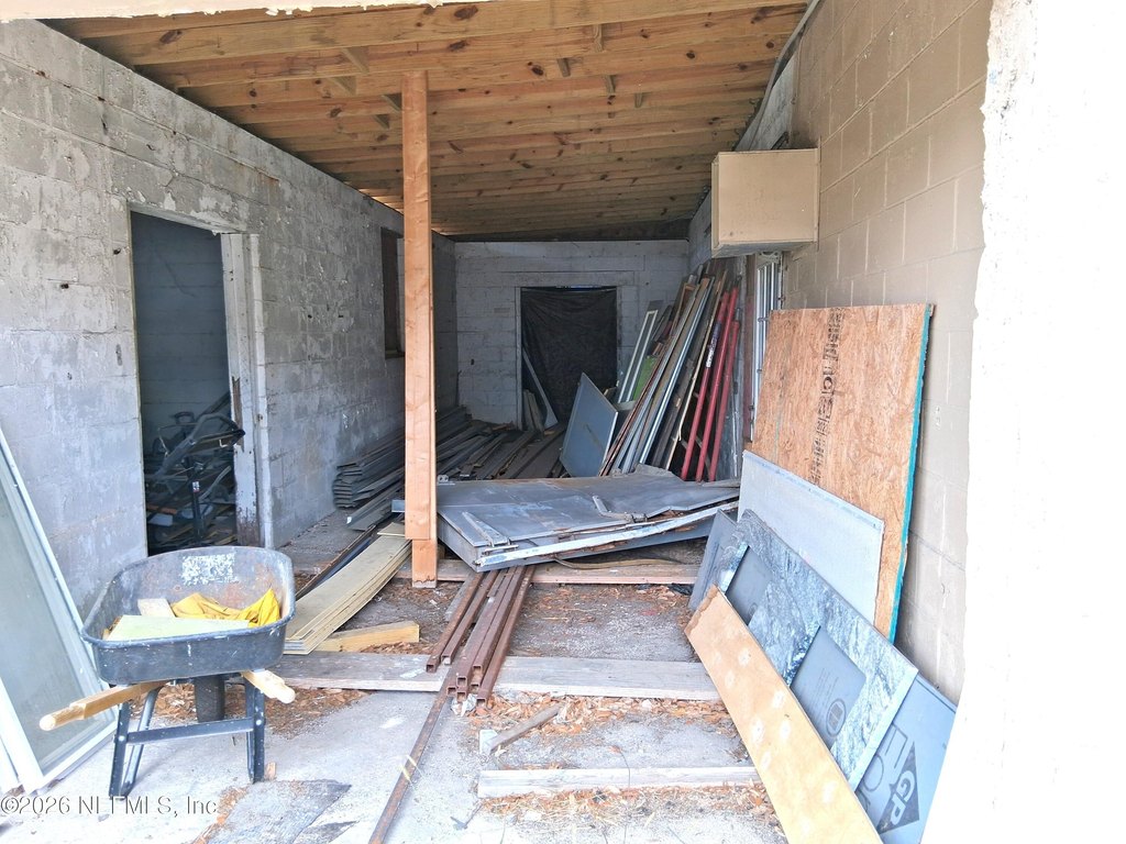 Picture 9