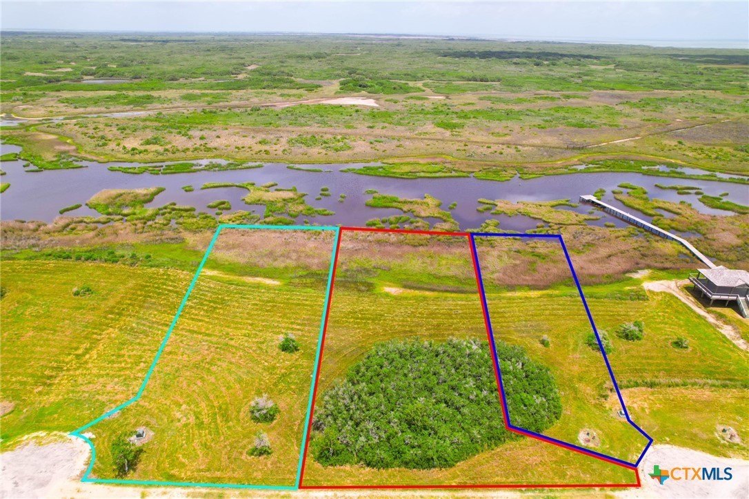 Waterfront Lots in Gated Community