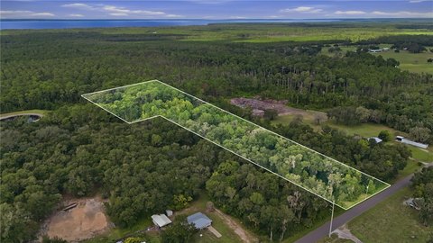 Land, PIERSON, FL