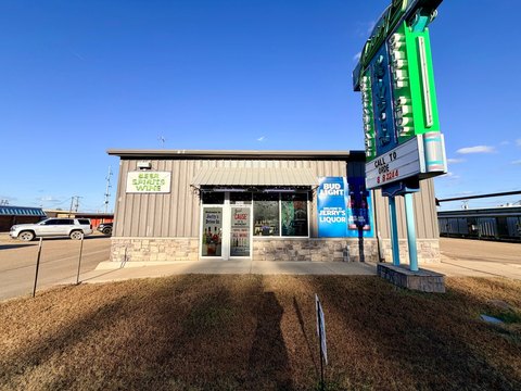 Highway 71 Commercial Business Opportunity