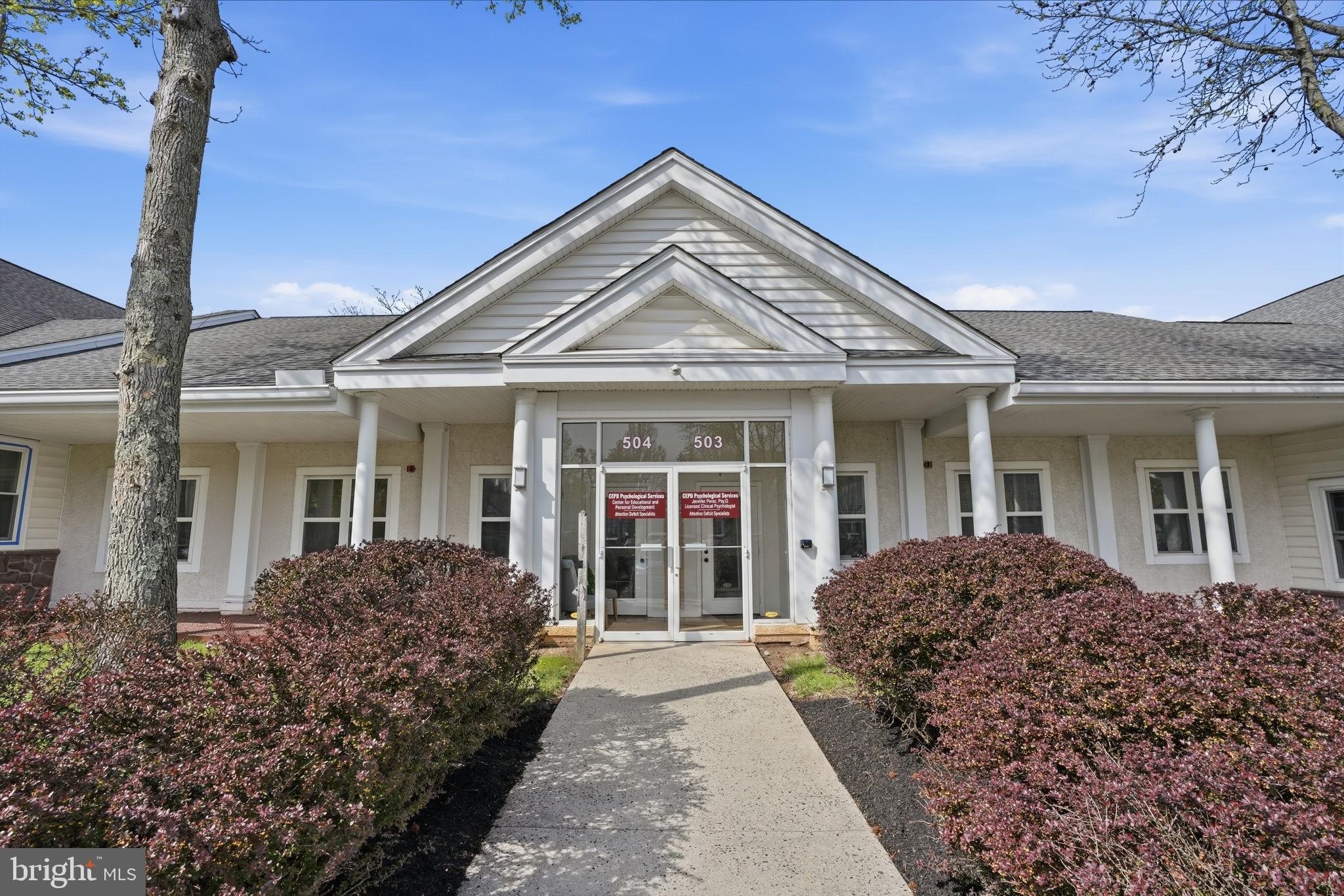Professional Office in Floral Vale