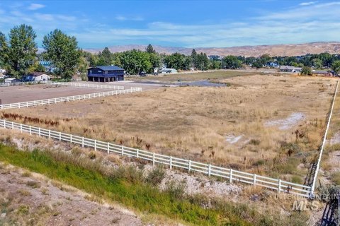 Land, Emmett, ID